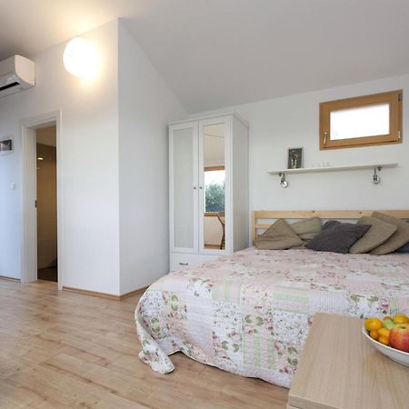 Studio Sea View Borik Rovinj Zewnętrze zdjęcie